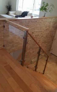 glass staircase railing
