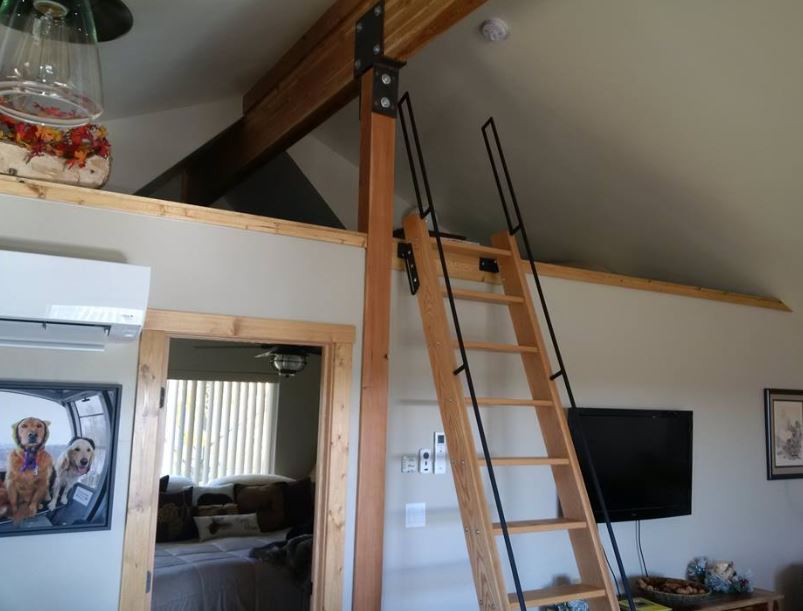 The Best Staircase Designs for Tight Spaces