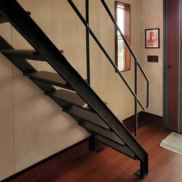 Side Stringer Straight Staircase